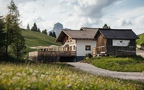 Incisa Lodge